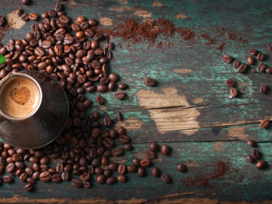 Turkish coffee and kunefe